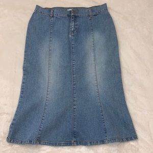 ✨SALE✨CK Denim Skirt
